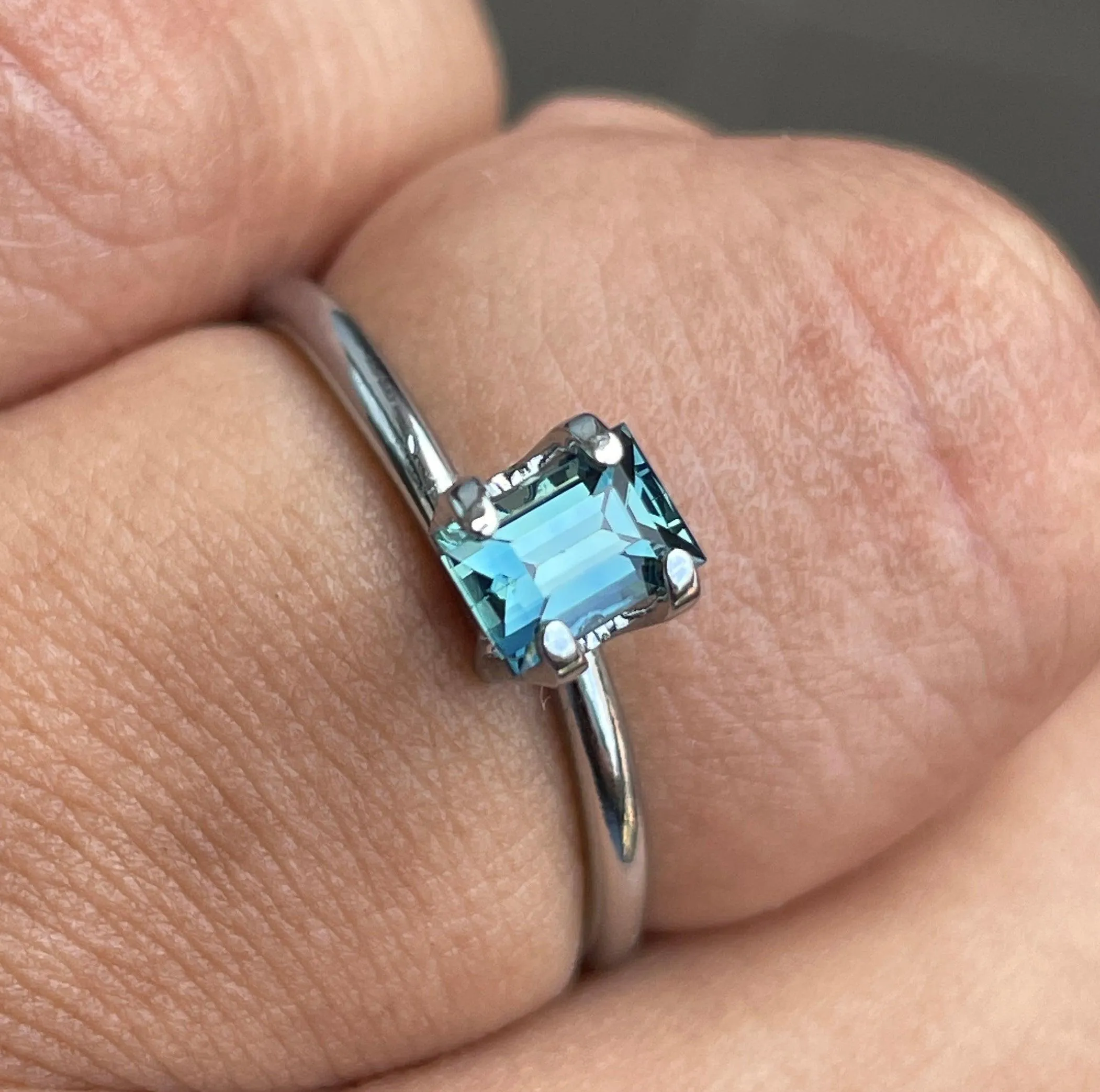 0.78 crt Teal Sapphire/ Green sapphire/ bi colour Sapphire/ parti sapphire/ Engagement Ring/ Montana sapphire/ Australian sapphire/