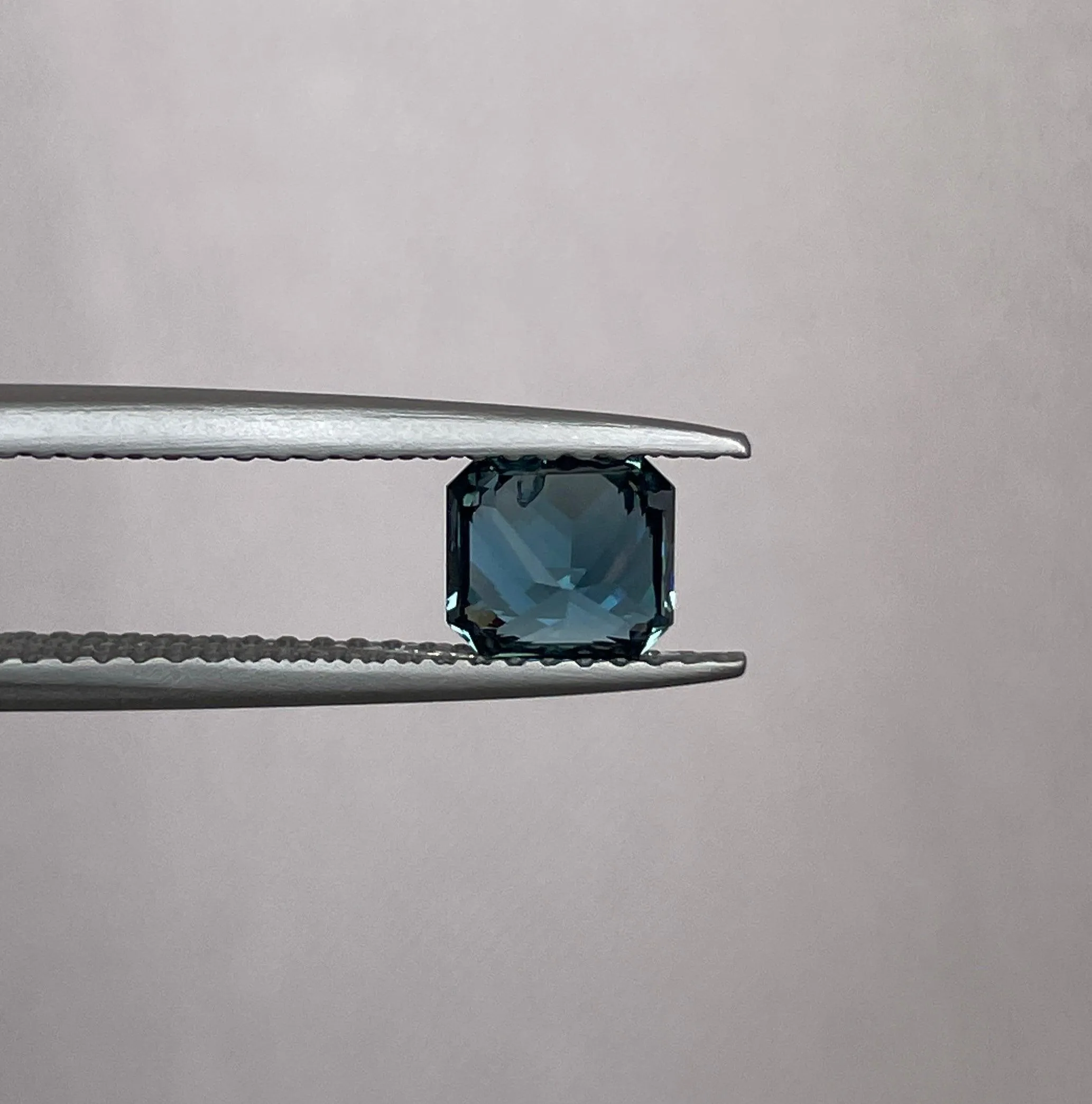 1.05 crt Teal Sapphire ( blue green ) precious gemstones in Radiant shape from madagascar, Teal Sapphire for custom ring, Jewellery Supplies