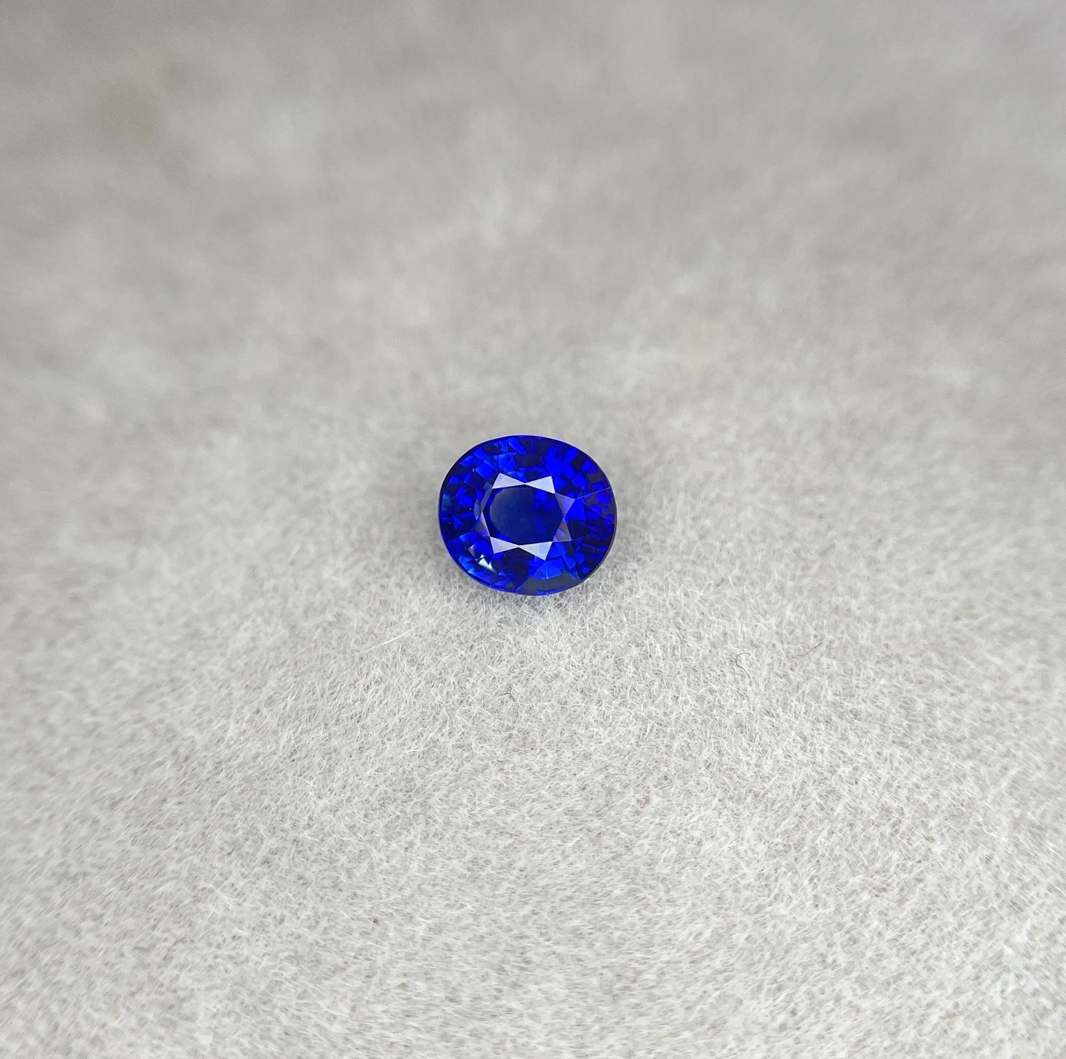 1.08 carat Blue Sapphire/ Blue Sapphire/ Ceylon Blue Sapphire/ Natural Blue Sapphire/ Engagement Ring/ royal Blue Sapphire/ Engagement ring