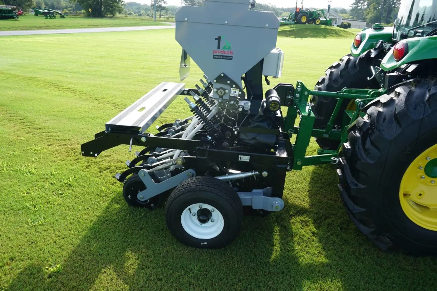 1st Products No Till Drill - The MULTI-Drill 5-12' 3pt & Pull Type