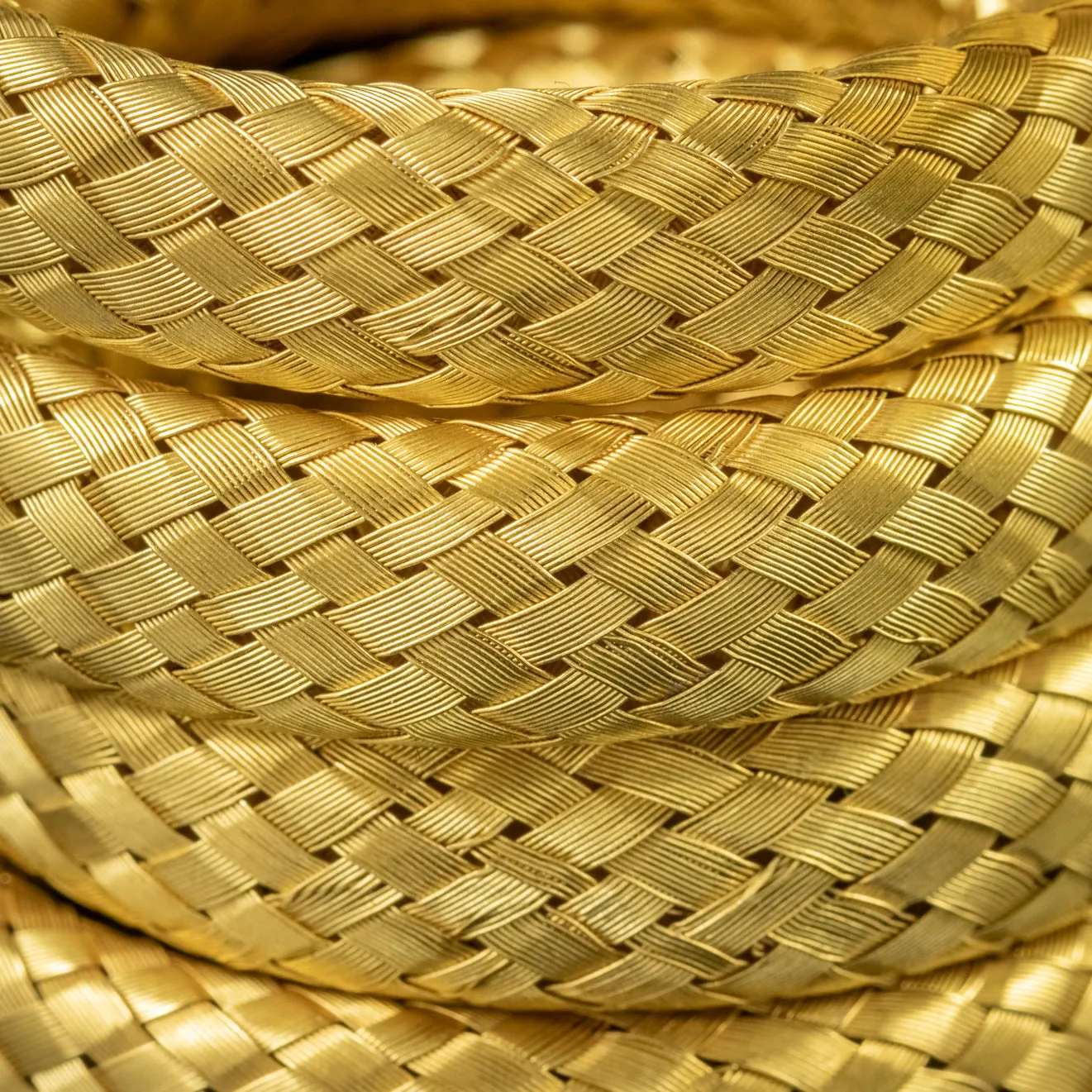 Antique Victorian 18Ct Gold Coiled Diamond Snake Bangle Circa 1875
