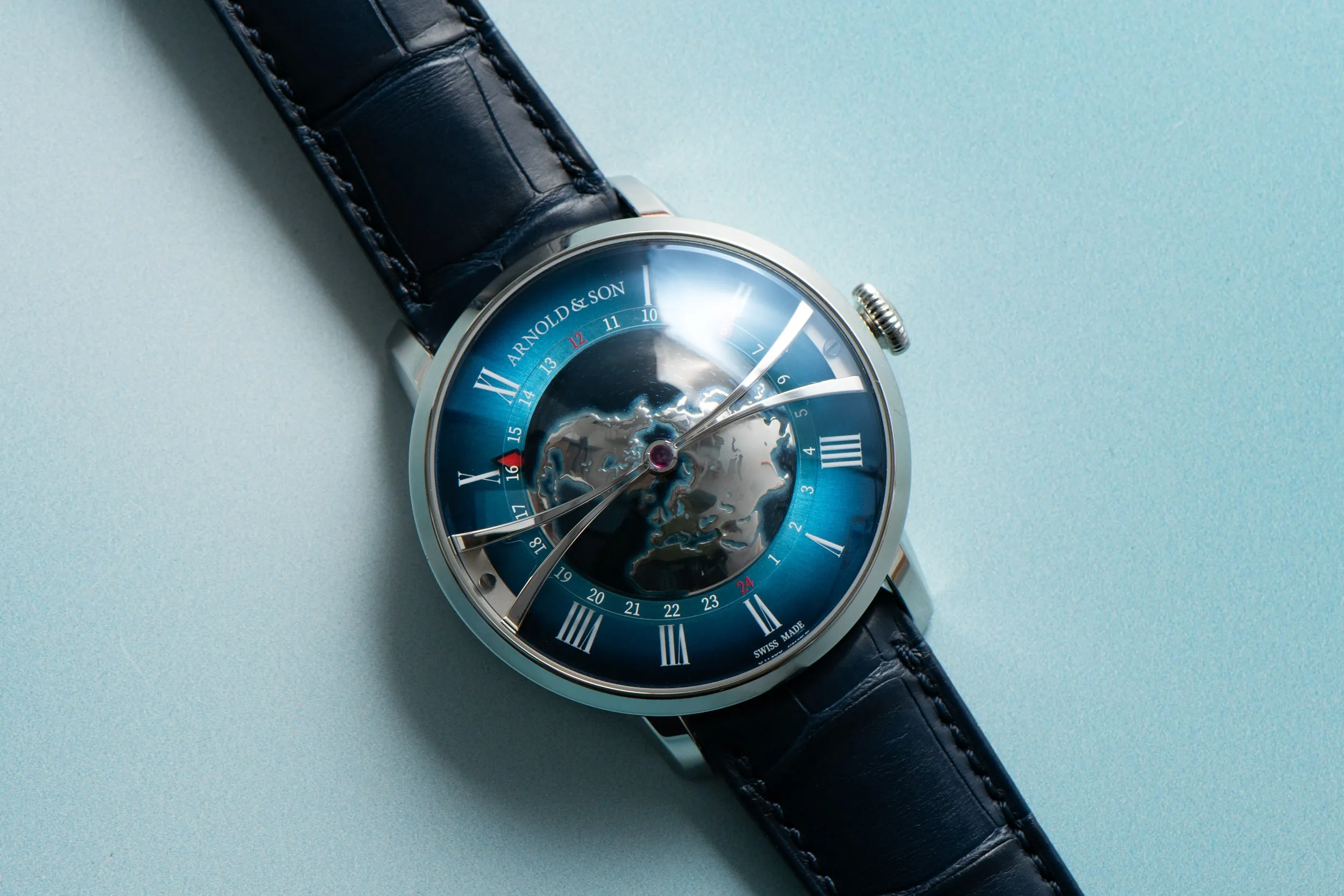 Arnold & Son Globetrotter Steel