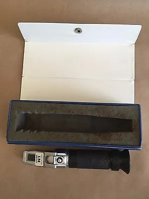 ATAGO N1 HAND-HELD REFRACTOMETER, 0.0 TO 32.0% BRIX ATC