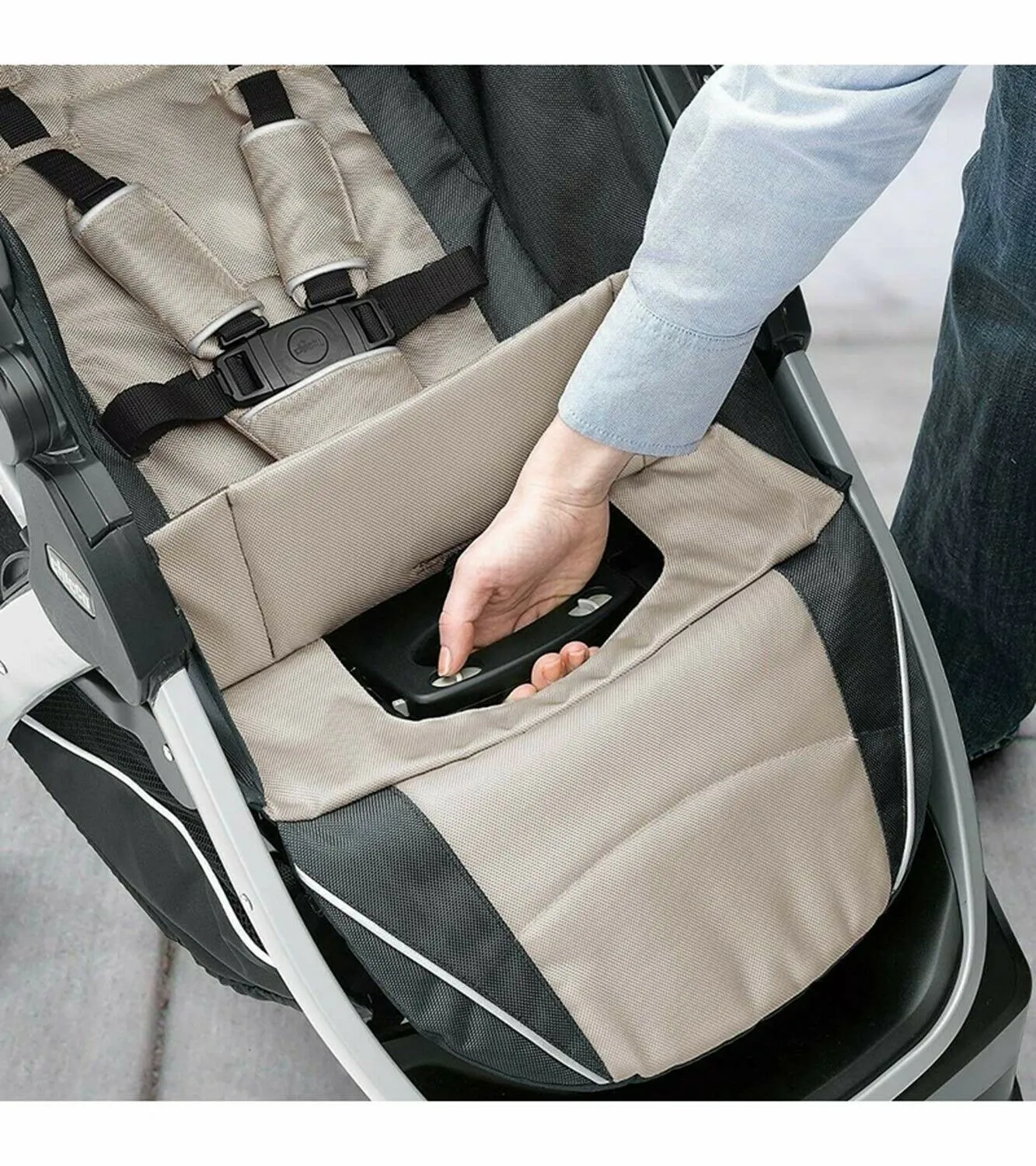 Chicco Bravo Trio with Car Seat Travel System Set