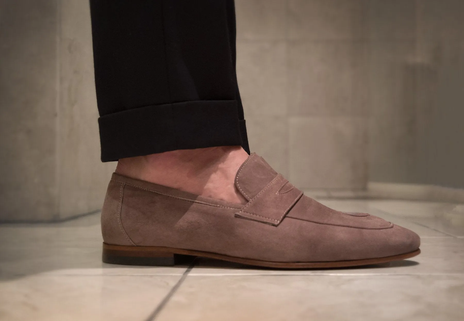 Human Scales Penny Suede Beige