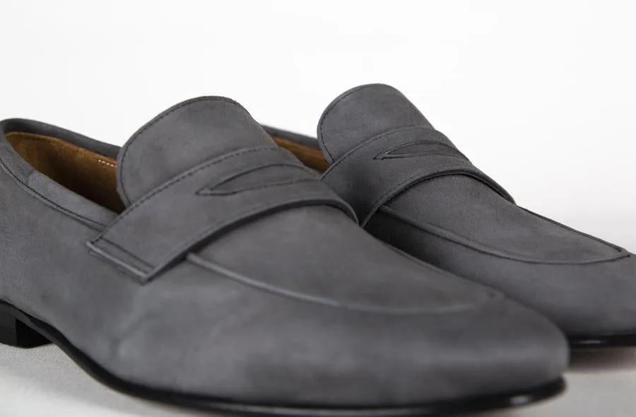 Human Scales Penny Suede Grey