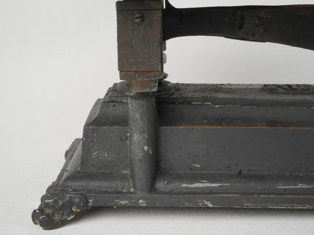 Large Antique Cast Iron Balance Scale 11¾"