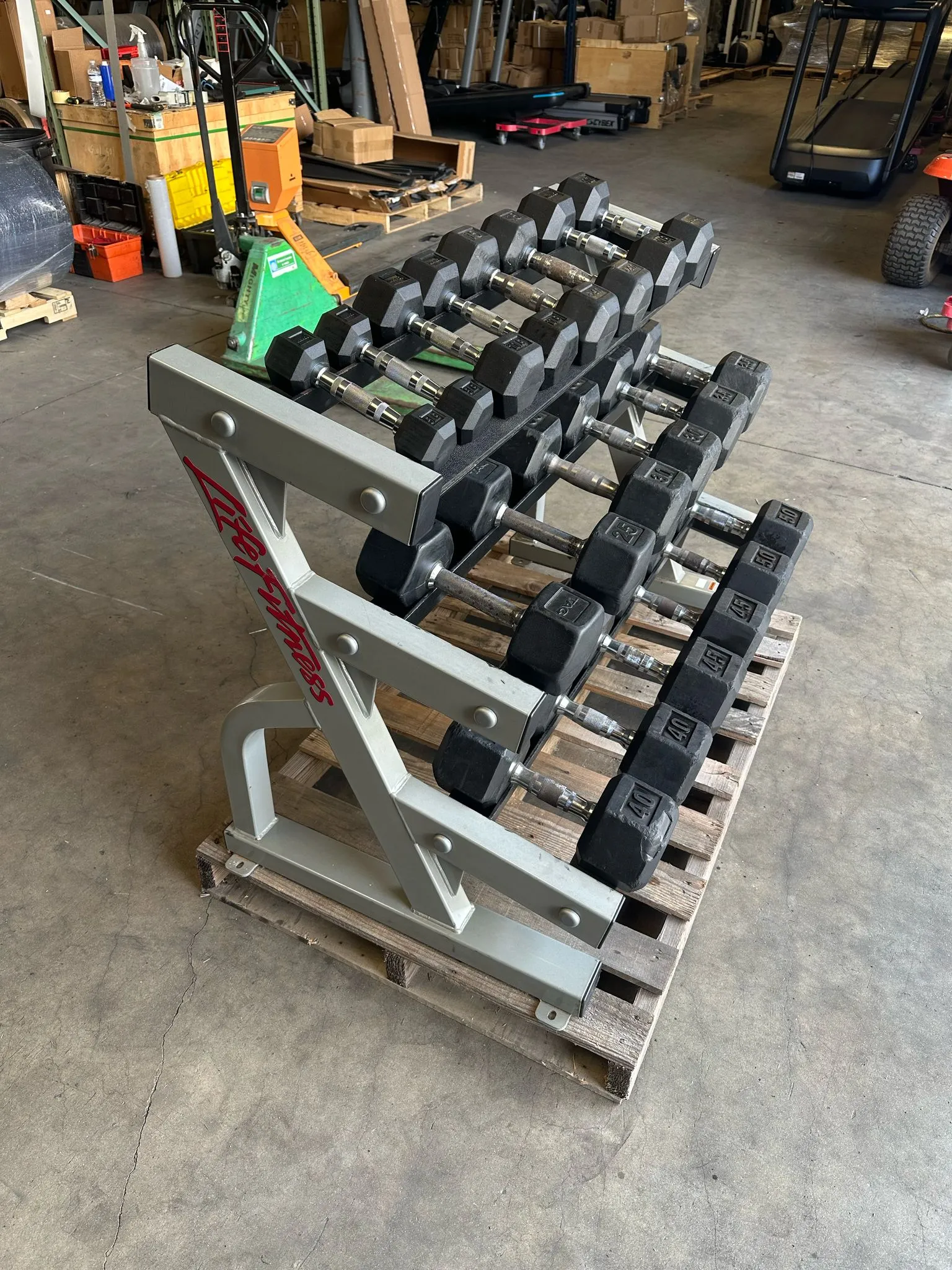 Life Fitness 3 Tier Dumbbell Rack w/ 5lb - 50lb Rubber Hex Dumbbell Set (USED)