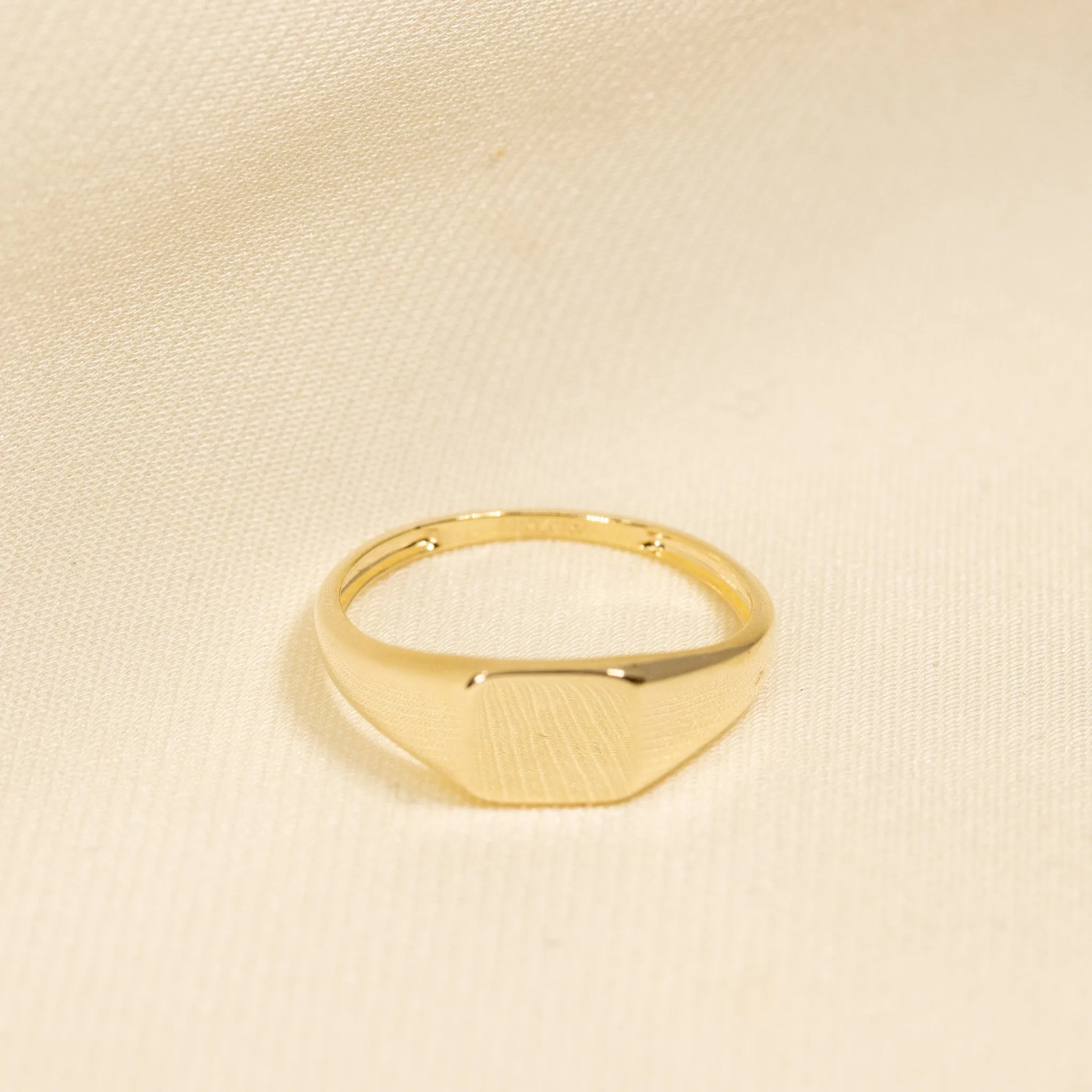 Rectangle Signet Ring