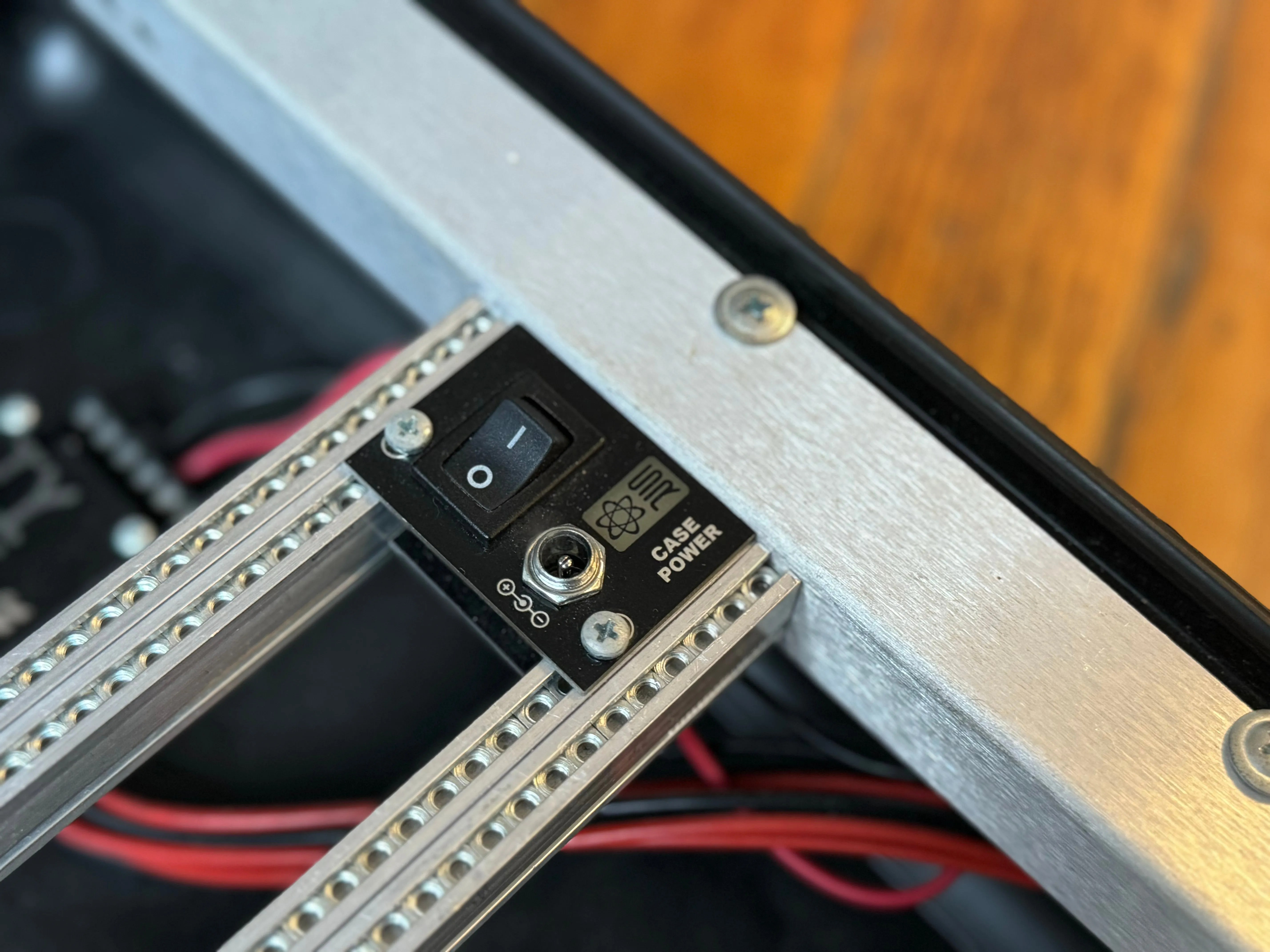 SynthRotek Powered 6U   1U 84HP Eurorack Case