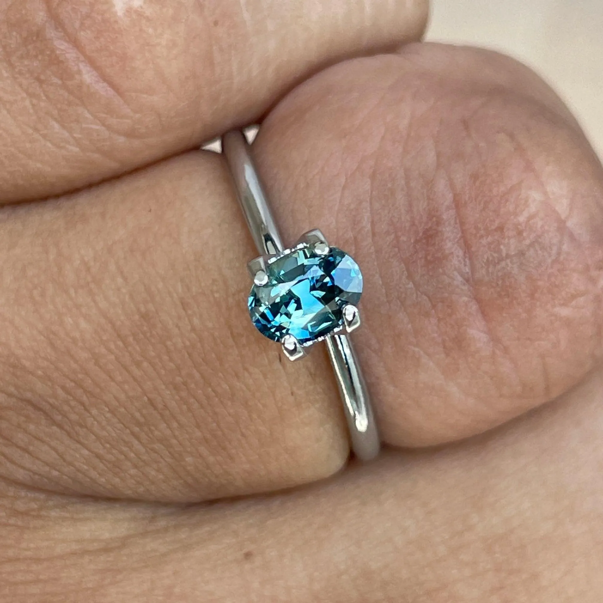 Teal sapphire, 0.81 crt blue lagoon Natural teal sapphire/ Montana sapphire/ sapphire ring/ jewellery supplies