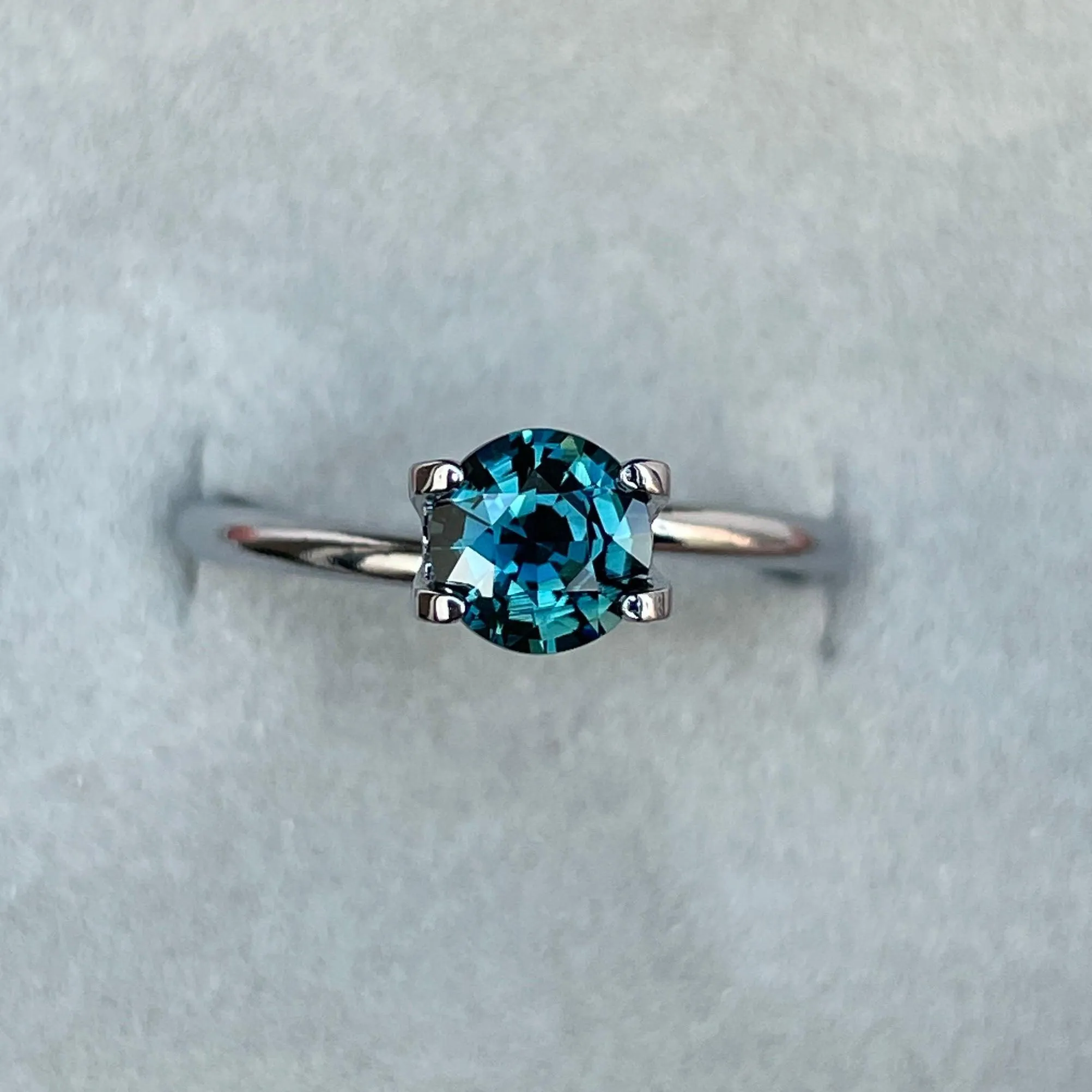 Teal sapphire stone, 1.03 crt. Jacksonville Jaguars Natural teal sapphire. ethically sourced Gemstone for jewelry Making
