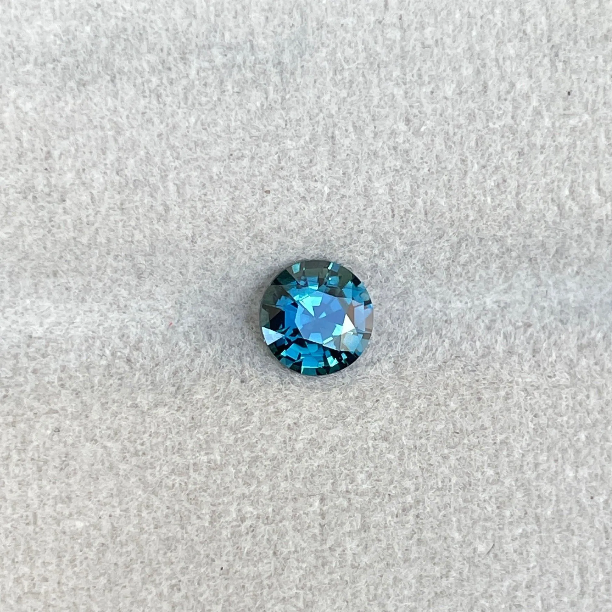 Teal sapphire stone, 1.03 crt. Jacksonville Jaguars Natural teal sapphire. ethically sourced Gemstone for jewelry Making