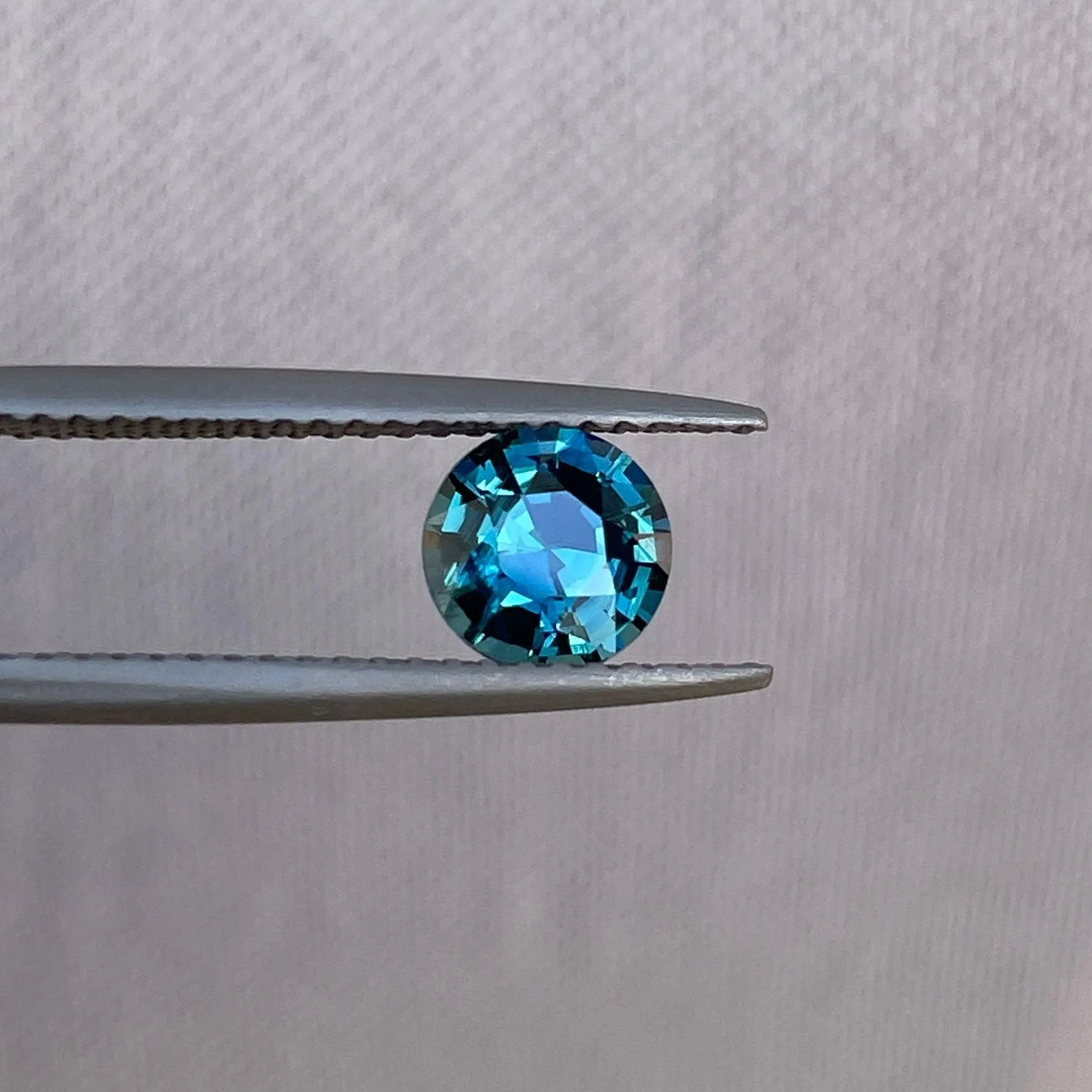 Teal sapphire stone, 1.03 crt. Jacksonville Jaguars Natural teal sapphire. ethically sourced Gemstone for jewelry Making