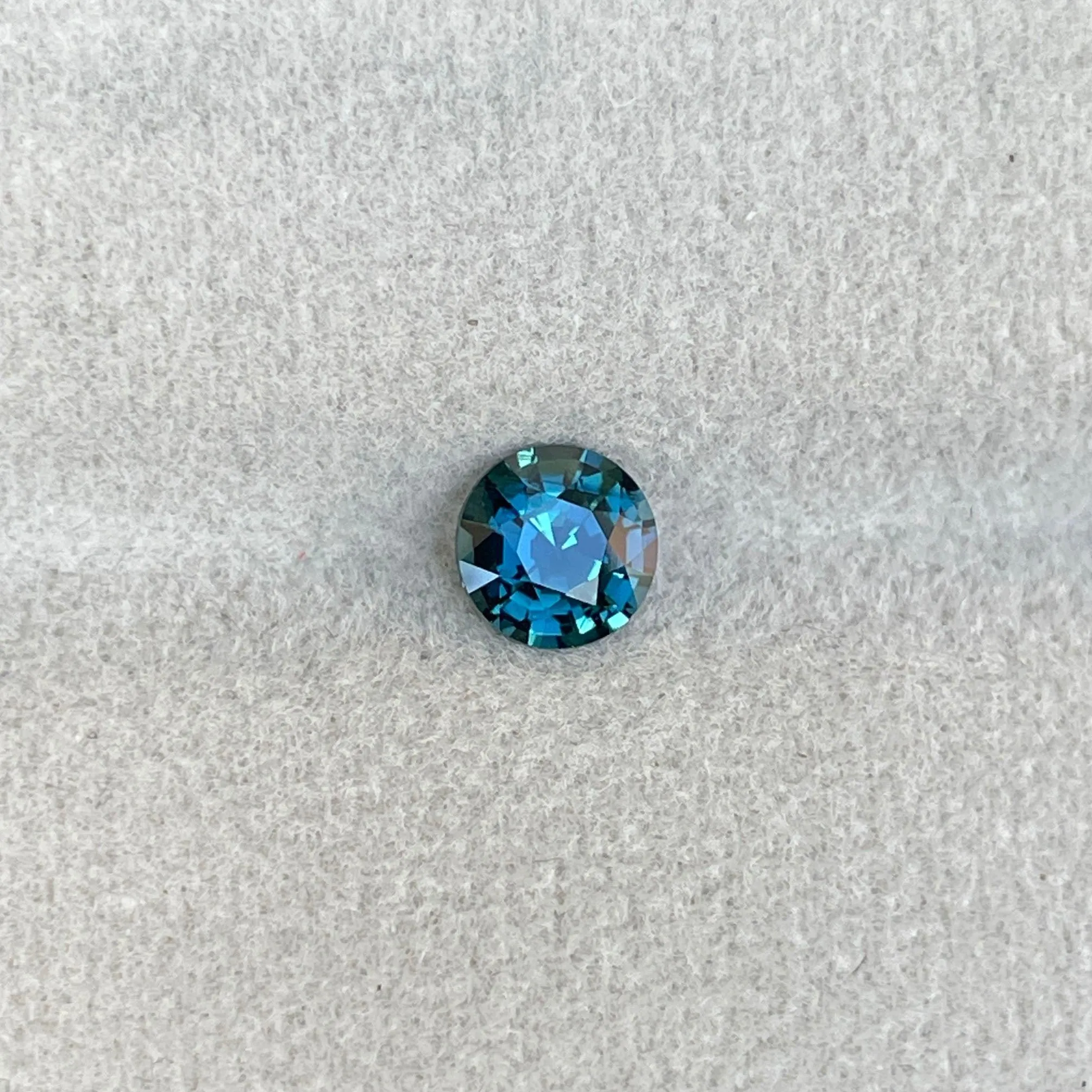 Teal sapphire stone, 1.03 crt. Jacksonville Jaguars Natural teal sapphire. ethically sourced Gemstone for jewelry Making