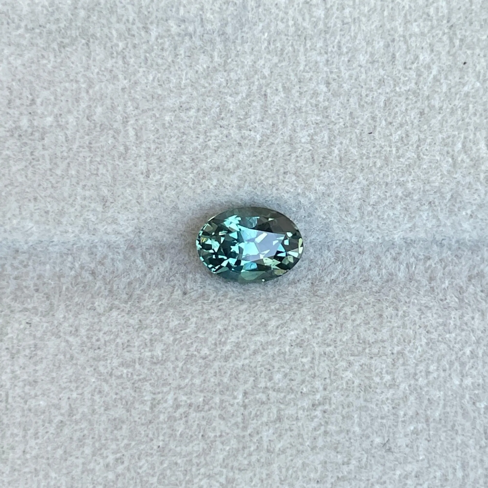 Teal sapphire stone Oval cut teal sapphire, 1.00 crt Svalbard, Norway Natural teal sapphire for custom ring