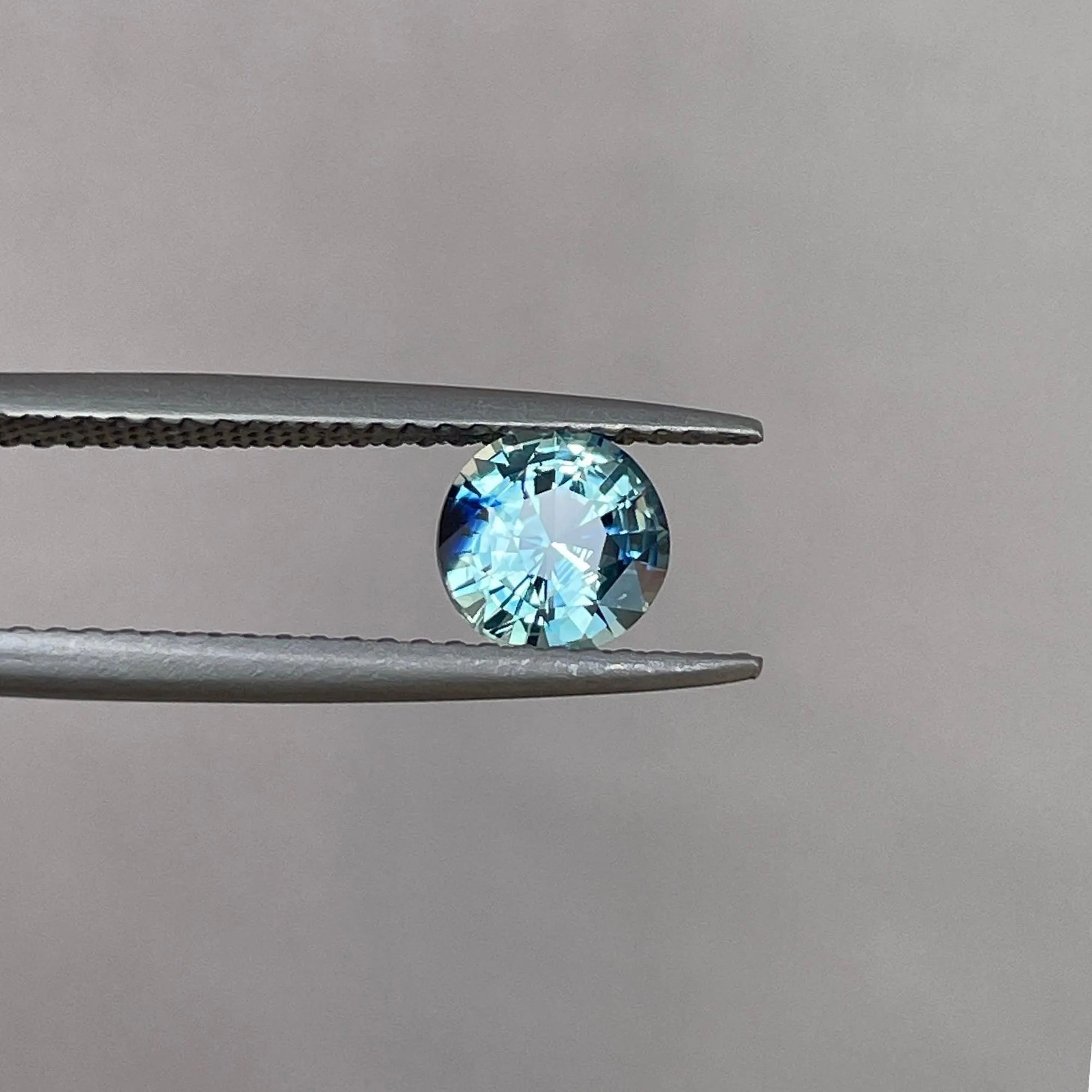 Teal sapphire stone, Seattle teal sapphire 1.02 crt.