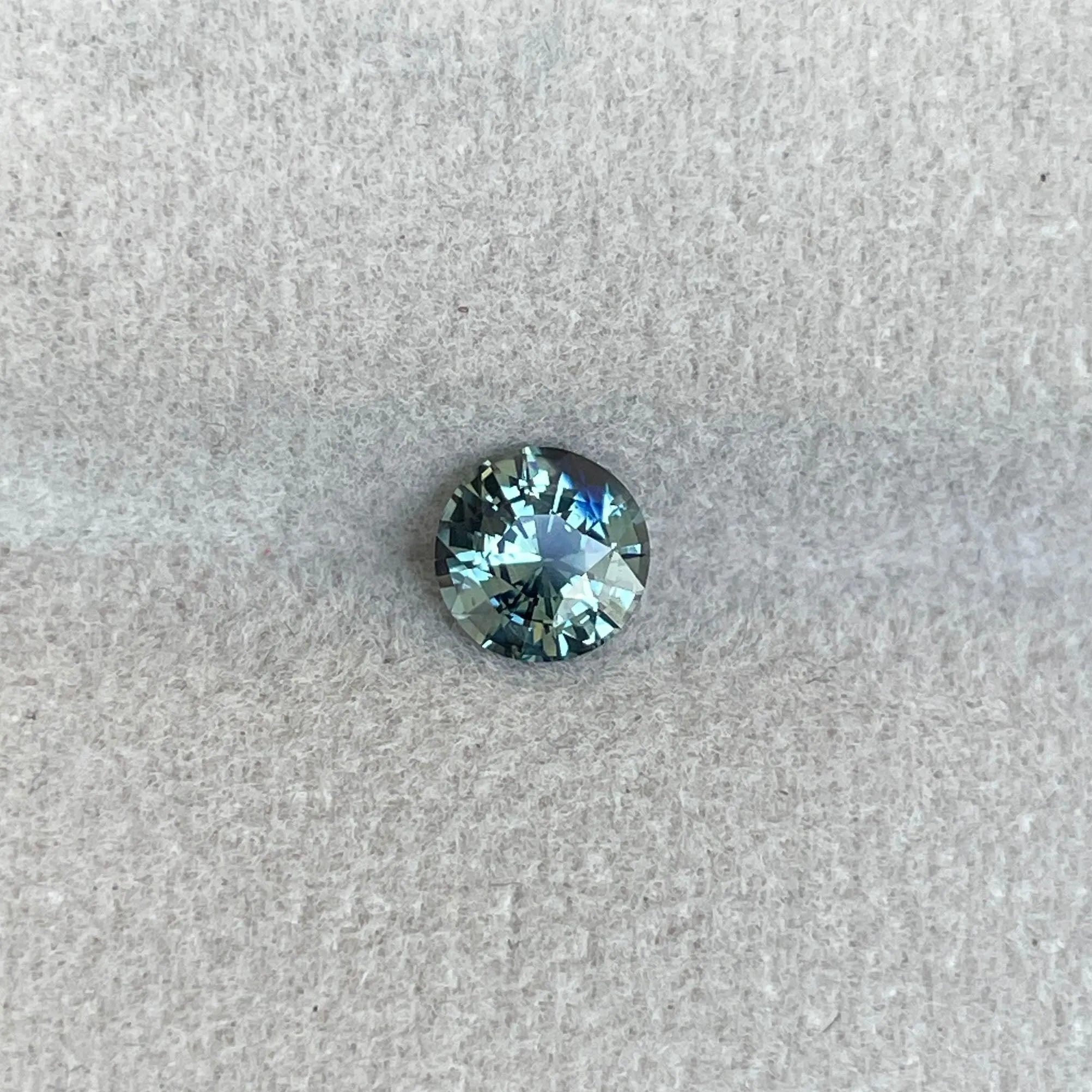 Teal sapphire stone, Seattle teal sapphire 1.02 crt.